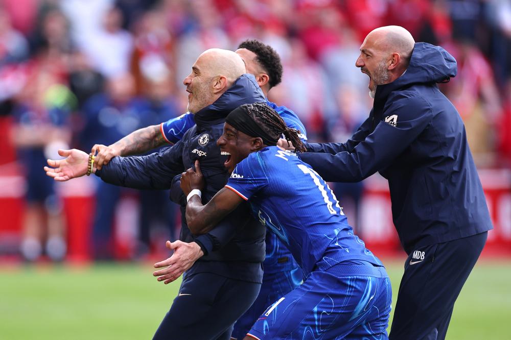 毕包官方：后卫拉波尔特左腿腿筋受伤，恢复情况有待评估