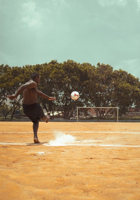 超残阵勇士终结两连败！库追巴等六人缺席 出场10人全有进球五人上双