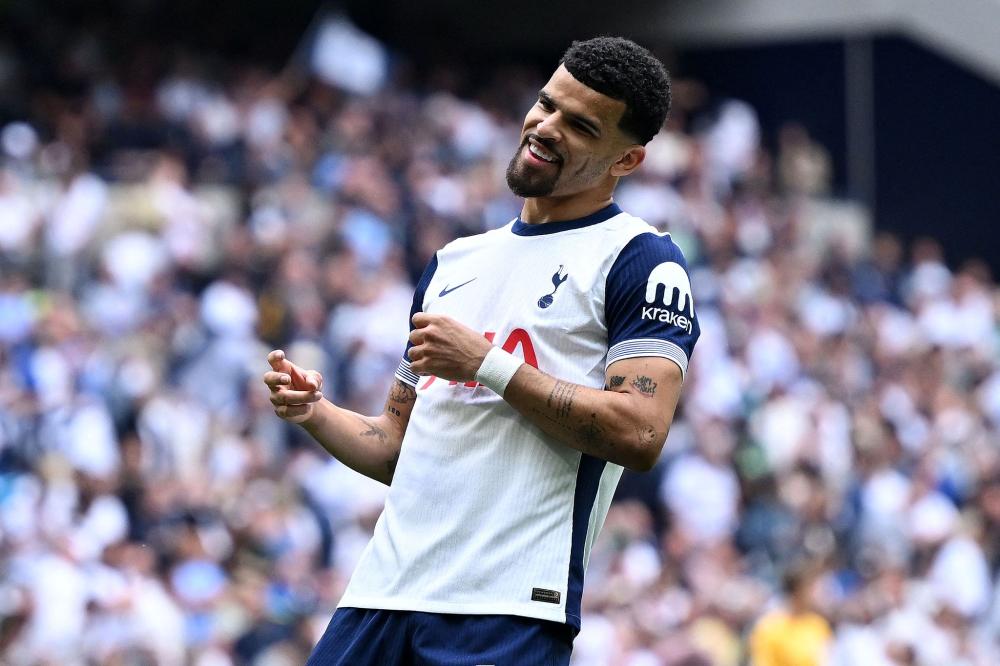 球迷：这队已经提前预定冠军